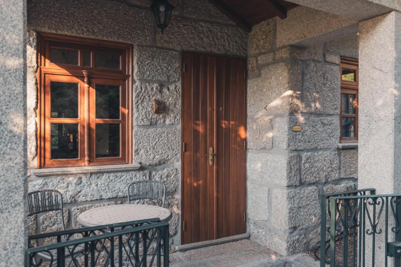 Gasthaus Quinta Do Outeiro Resende Exterior foto